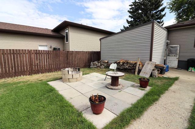 2266 15 Avenue Se, House detached with 3 bedrooms, 1 bathrooms and 3 parking in Medicine Hat AB | Image 14
