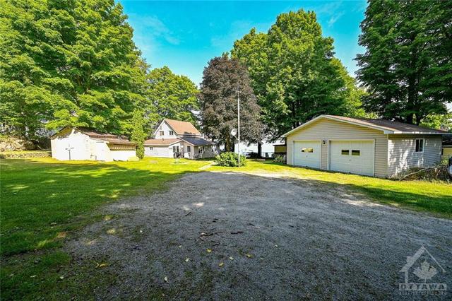 36 R3 Road, House detached with 4 bedrooms, 2 bathrooms and 4 parking in Rideau Lakes ON | Image 23