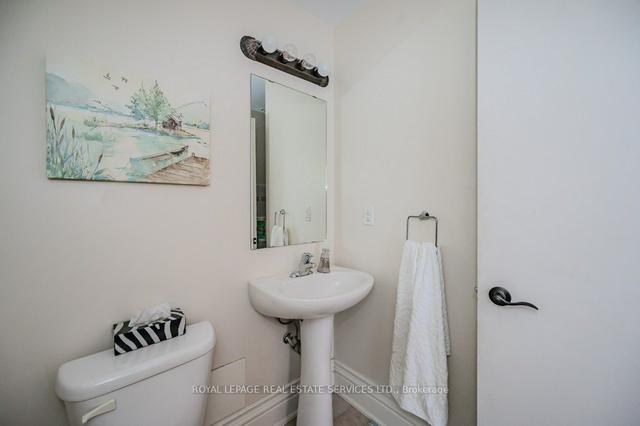 206 - 200 Stinson St, Condo with 1 bedrooms, 2 bathrooms and 1 parking in Hamilton ON | Image 5