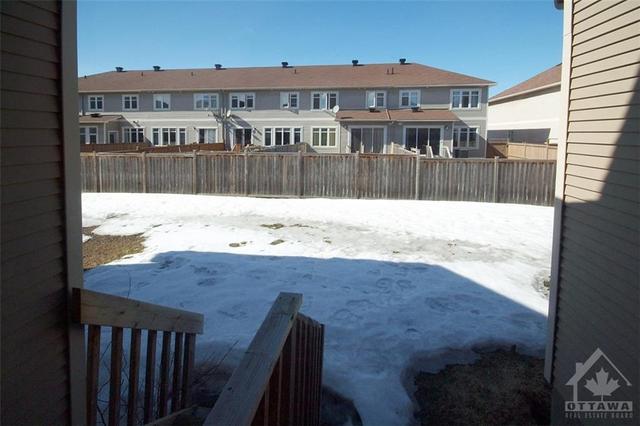 21 Madelon Drive, Townhouse with 3 bedrooms, 3 bathrooms and 2 parking in Ottawa ON | Image 15