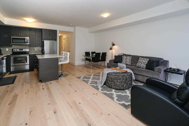 305 - 199 Pine Grove Rd, Townhouse with 2 bedrooms, 2 bathrooms and 1 parking in Vaughan ON | Image 9