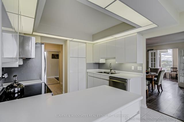 1019 - 10 Guildwood Pkwy, Condo with 2 bedrooms, 2 bathrooms and 2 parking in Toronto ON | Image 2