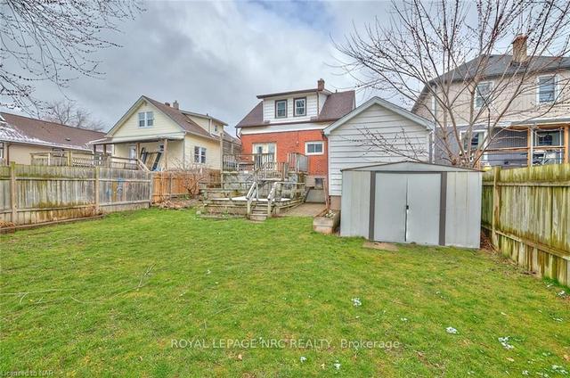 6414 Ker St, House detached with 3 bedrooms, 2 bathrooms and 3 parking in Niagara Falls ON | Image 26