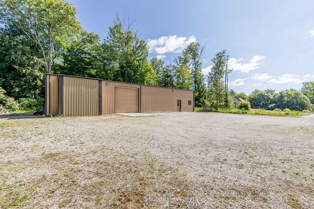 1350 Kilworthy Rd, House detached with 2 bedrooms, 3 bathrooms and 26 parking in Gravenhurst ON | Image 29