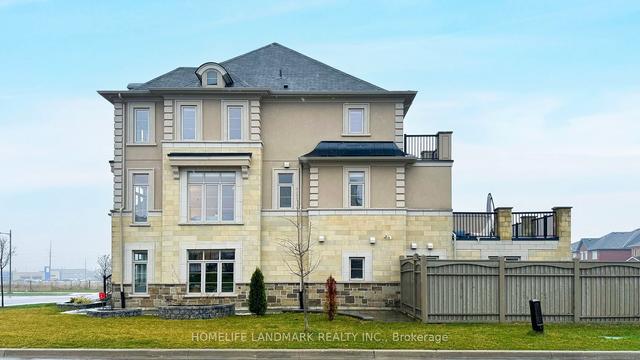 60 Grand Trunk Ave, House attached with 3 bedrooms, 4 bathrooms and 4 parking in Vaughan ON | Image 34