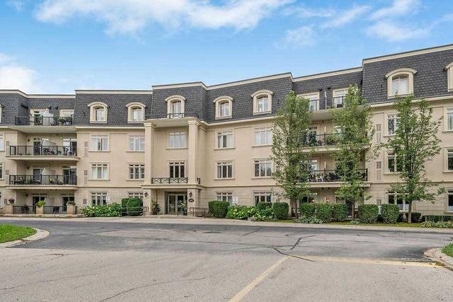 107 - 443 Centennial Forest Dr, Condo with 2 bedrooms, 2 bathrooms and 1 parking in Milton ON | Image 1
