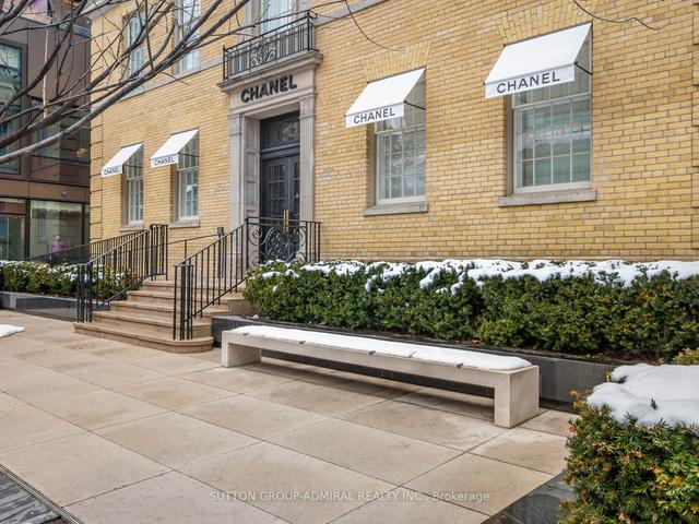 301 - 825 Church St, Condo with 2 bedrooms, 2 bathrooms and 1 parking in Toronto ON | Image 18