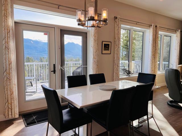 1711 Pine Ridge Mountain Place, House detached with 4 bedrooms, 3 bathrooms and 4 parking in Invermere BC | Image 15