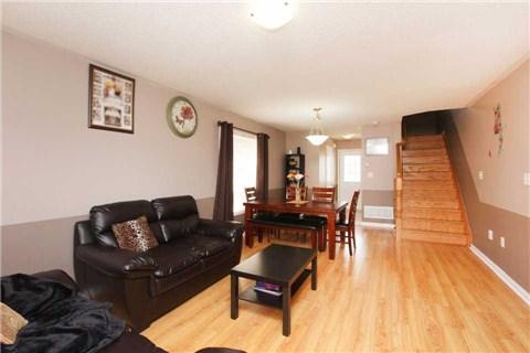82 Owlridge Dr, House semidetached with 3 bedrooms, 3 bathrooms and 2 parking in Brampton ON | Image 4