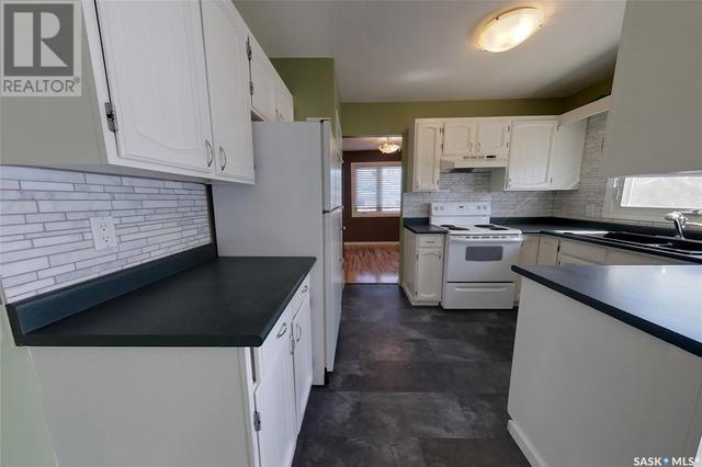 159 Michener Drive, House detached with 5 bedrooms, 3 bathrooms and null parking in Regina SK | Image 15