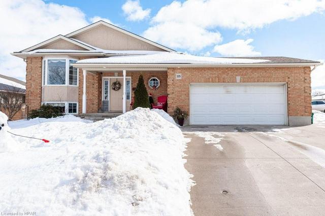 335 Forman Avenue, House detached with 4 bedrooms, 2 bathrooms and null parking in Stratford ON | Image 1