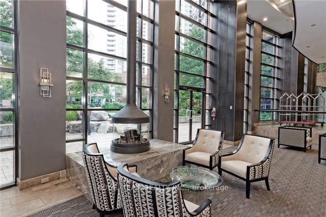 2701 - 23 Sheppard Ave E, Condo with 1 bedrooms, 1 bathrooms and 1 parking in Toronto ON | Image 2