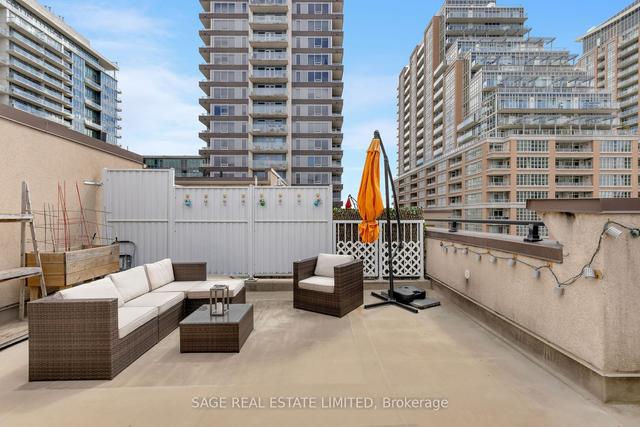 1233 - 21 Pirandello St, Townhouse with 2 bedrooms, 3 bathrooms and 2 parking in Toronto ON | Image 22
