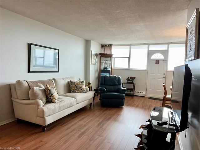 704 - 215 Glenridge Avenue, House attached with 2 bedrooms, 1 bathrooms and 1 parking in St. Catharines ON | Image 23