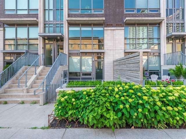 Th 3 - 57 East Liberty St, Townhouse with 1 bedrooms, 2 bathrooms and 1 parking in Toronto ON | Image 1