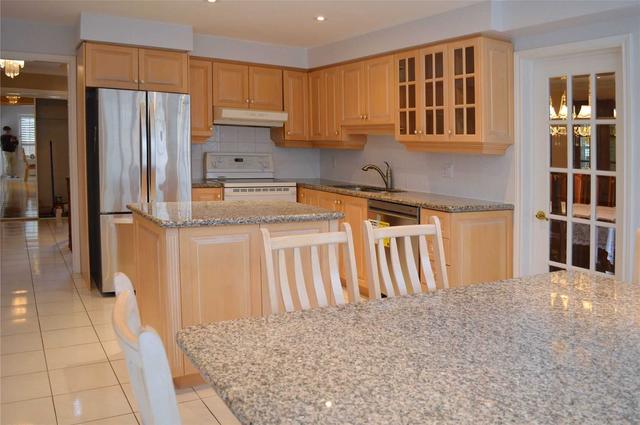 23 Arrowhead Dr, House detached with 4 bedrooms, 4 bathrooms and 4 parking in Vaughan ON | Image 26