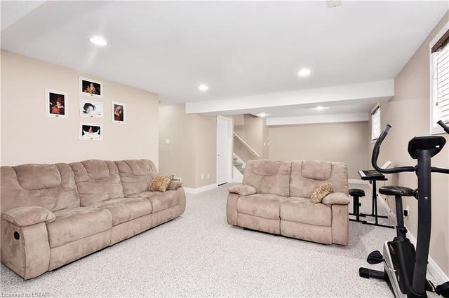 155 Conestoga Drive, House detached with 4 bedrooms, 3 bathrooms and null parking in Sarnia ON | Image 24
