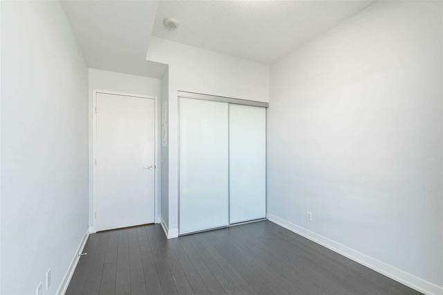 906 - 455 Front St E, Condo with 2 bedrooms, 2 bathrooms and 1 parking in Toronto ON | Image 4