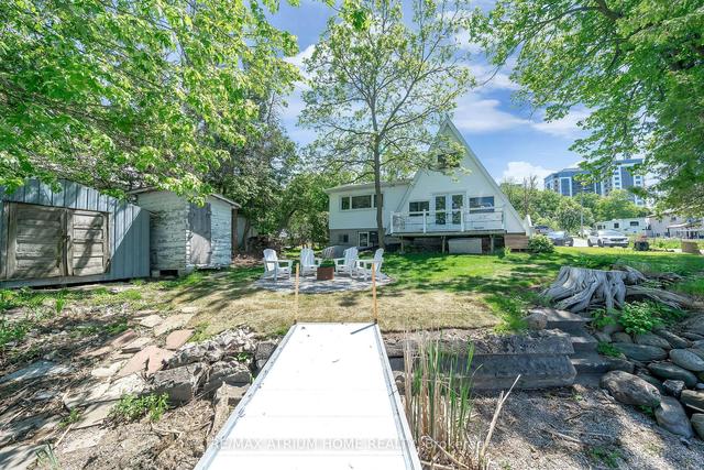 44 Little Lake Dr, House detached with 3 bedrooms, 1 bathrooms and 6 parking in Barrie ON | Image 12