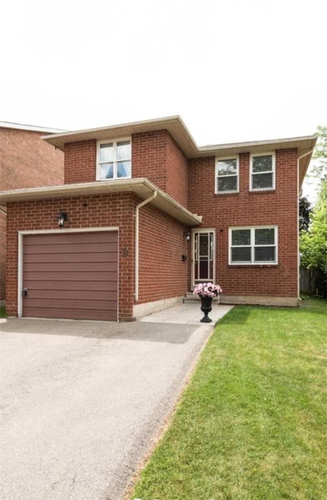 8 Elderbank Crt, House detached with 3 bedrooms, 3 bathrooms and 3 parking in Brampton ON | Card Image