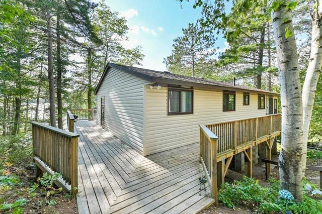 1054 Pine Point Way, House detached with 3 bedrooms, 1 bathrooms and 4 parking in North Frontenac ON | Image 31