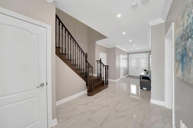 21 Heritage St, House detached with 4 bedrooms, 3 bathrooms and 4 parking in Bradford West Gwillimbury ON | Image 5