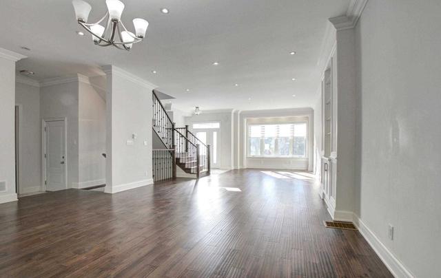 79 Laurel Ave, House detached with 4 bedrooms, 6 bathrooms and 3 parking in Toronto ON | Image 7