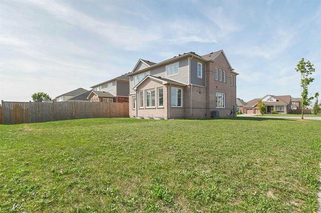 6244 St Michael Ave, House detached with 4 bedrooms, 3 bathrooms and 6 parking in Niagara Falls ON | Image 32