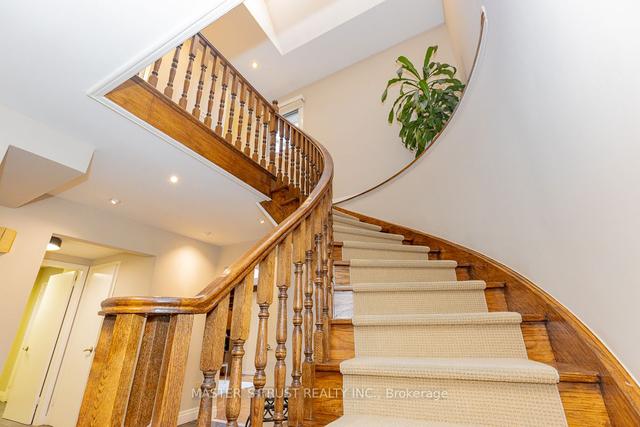 153 Banbury Rd, House detached with 4 bedrooms, 4 bathrooms and 6 parking in Toronto ON | Image 14