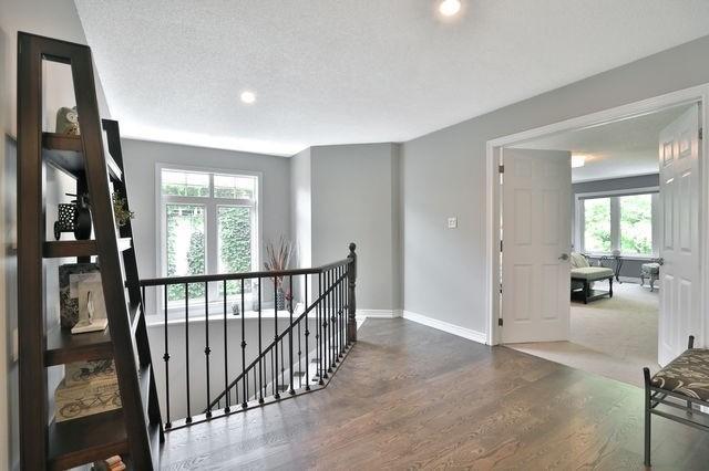 24 - 1267 Dorval Dr, Townhouse with 3 bedrooms, 3 bathrooms and 2 parking in Oakville ON | Image 8