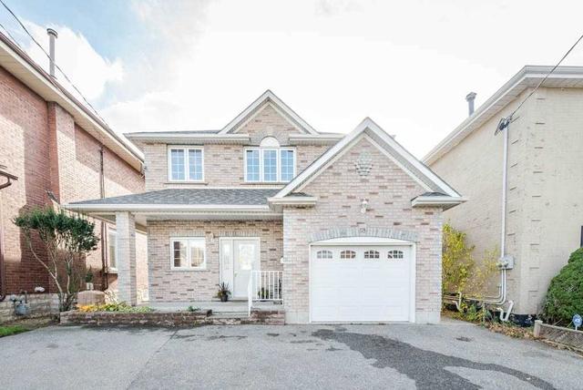 118 Terrace Hill St, House detached with 3 bedrooms, 3 bathrooms and 4 parking in Brantford ON | Image 1