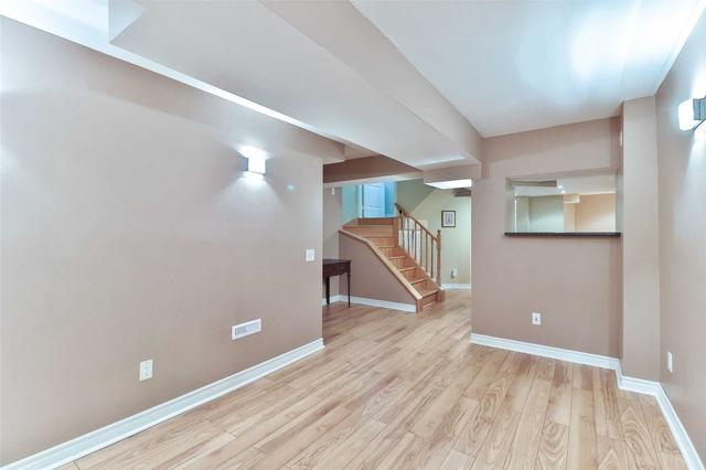 88 Amparo Dr, House detached with 3 bedrooms, 3 bathrooms and 2 parking in Vaughan ON | Image 29