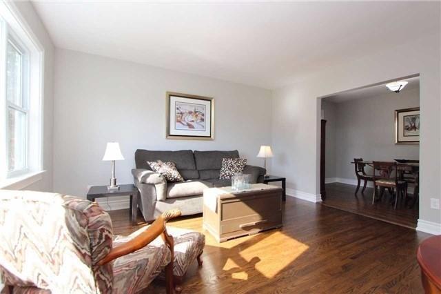104 Trent St W, House detached with 3 bedrooms, 3 bathrooms and 2 parking in Whitby ON | Image 5