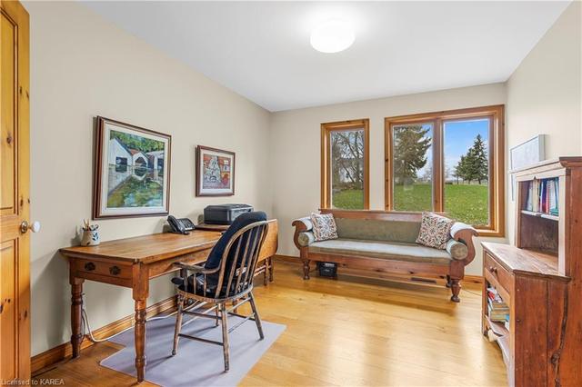 1808a&b Howe Island Drive, House detached with 3 bedrooms, 2 bathrooms and 10 parking in Frontenac Islands ON | Image 7