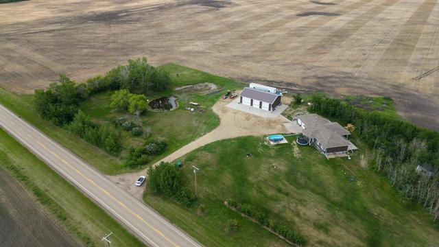 48324 834 Highway, House detached with 5 bedrooms, 3 bathrooms and null parking in Camrose County AB | Image 34