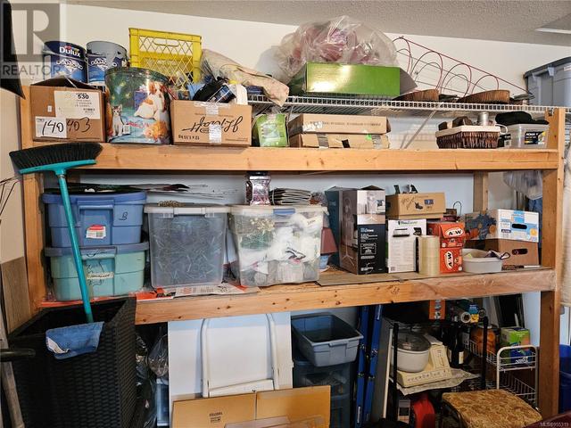 Storage in Garage | Image 15