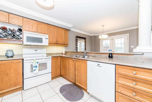 57 Aster Cres, House detached with 4 bedrooms, 3 bathrooms and 3 parking in Whitby ON | Image 8