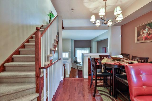179 Drayton Ave, House attached with 2 bedrooms, 2 bathrooms and 0 parking in Toronto ON | Image 3