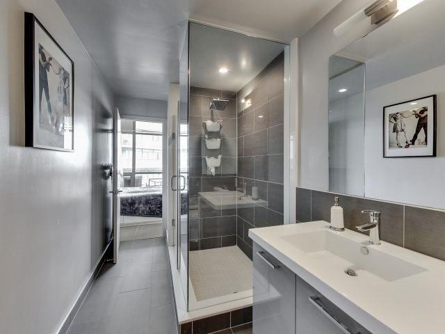810 - 319 Carlaw Ave, Condo with 2 bedrooms, 2 bathrooms and 1 parking in Toronto ON | Image 19