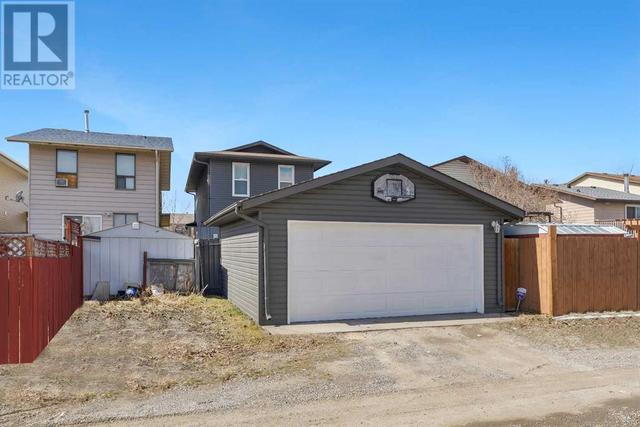 201 Templemont Drive Ne, House detached with 4 bedrooms, 2 bathrooms and 3 parking in Calgary AB | Image 43