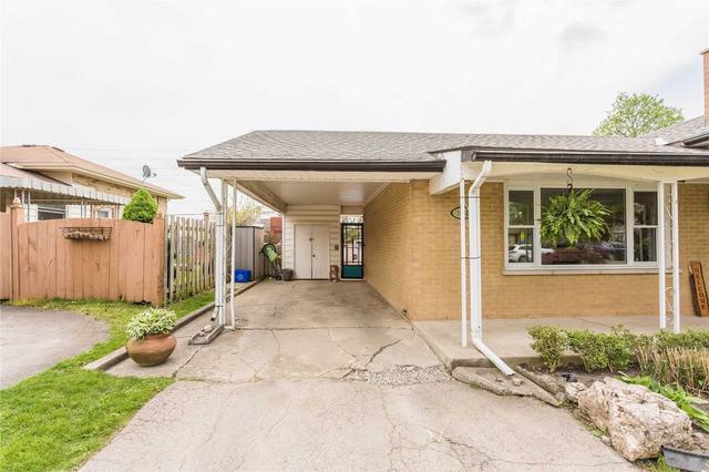 1044 Guildwood Blvd, House detached with 3 bedrooms, 2 bathrooms and 3 parking in London ON | Image 34