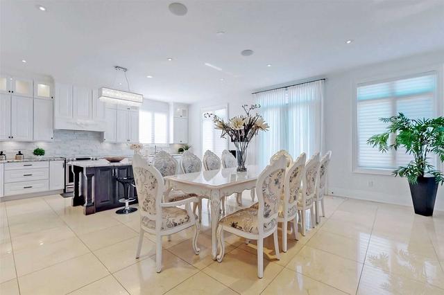 86 Elm Ave, House detached with 4 bedrooms, 9 bathrooms and 7 parking in Richmond Hill ON | Image 2