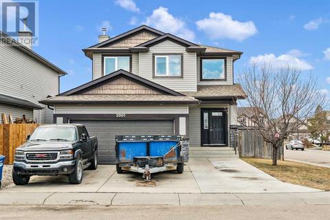 2001 Luxstone Link Sw, Airdrie, AB, T4B0A5 | Card Image