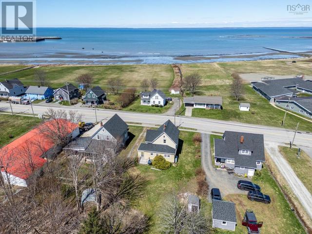 8378 Highway 1, House detached with 5 bedrooms, 1 bathrooms and null parking in Clare NS | Image 7