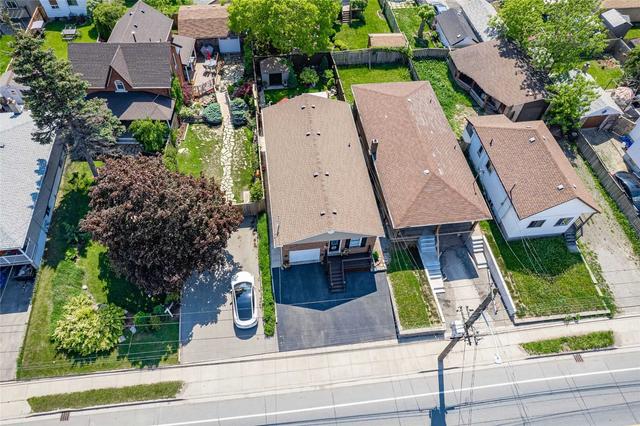 566 Woodward Ave, House detached with 3 bedrooms, 2 bathrooms and 4 parking in Hamilton ON | Image 31
