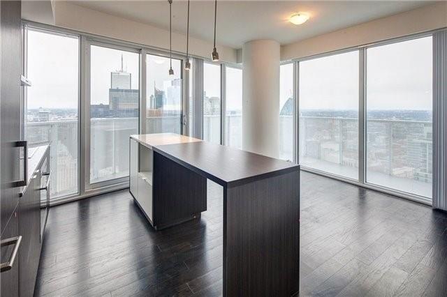 3804 - 88 Harbour St, Condo with 2 bedrooms, 2 bathrooms and 1 parking in Toronto ON | Image 15