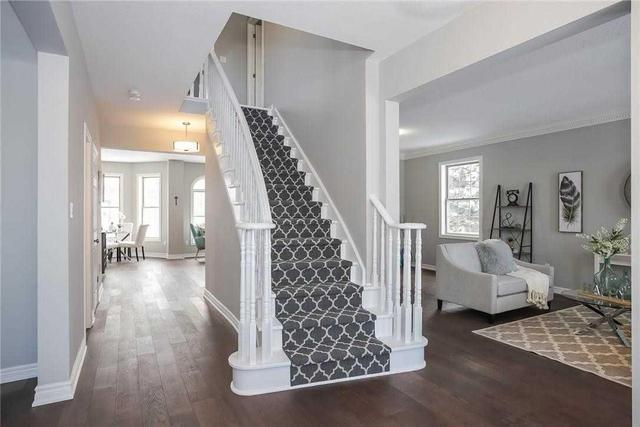 140 Cole Cres, House detached with 4 bedrooms, 5 bathrooms and 6 parking in Niagara on the Lake ON | Image 2