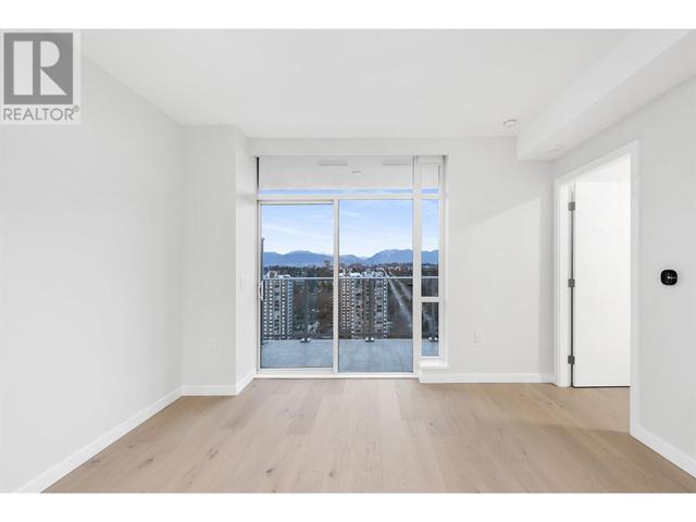 2302 - 7433 Cambie Street, Condo with 1 bedrooms, 1 bathrooms and 1 parking in Vancouver BC | Image 11
