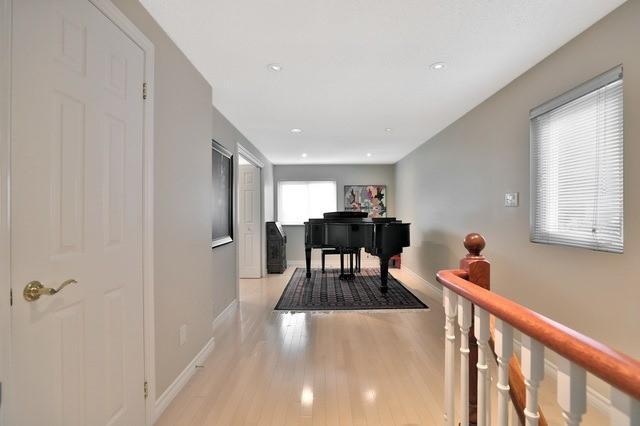 6 - 2411 Sovereign St, Townhouse with 2 bedrooms, 2 bathrooms and 1 parking in Oakville ON | Image 12