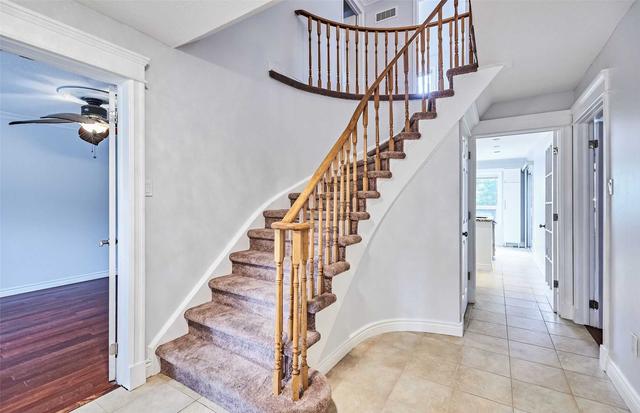 32 Dakin Dr, House detached with 4 bedrooms, 4 bathrooms and 6 parking in Ajax ON | Image 33